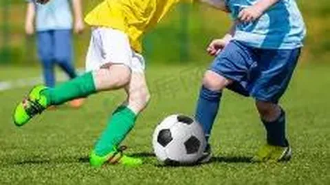 巴特勒模仿勇士教练“布阵图”展现独特气场 格林盛赞